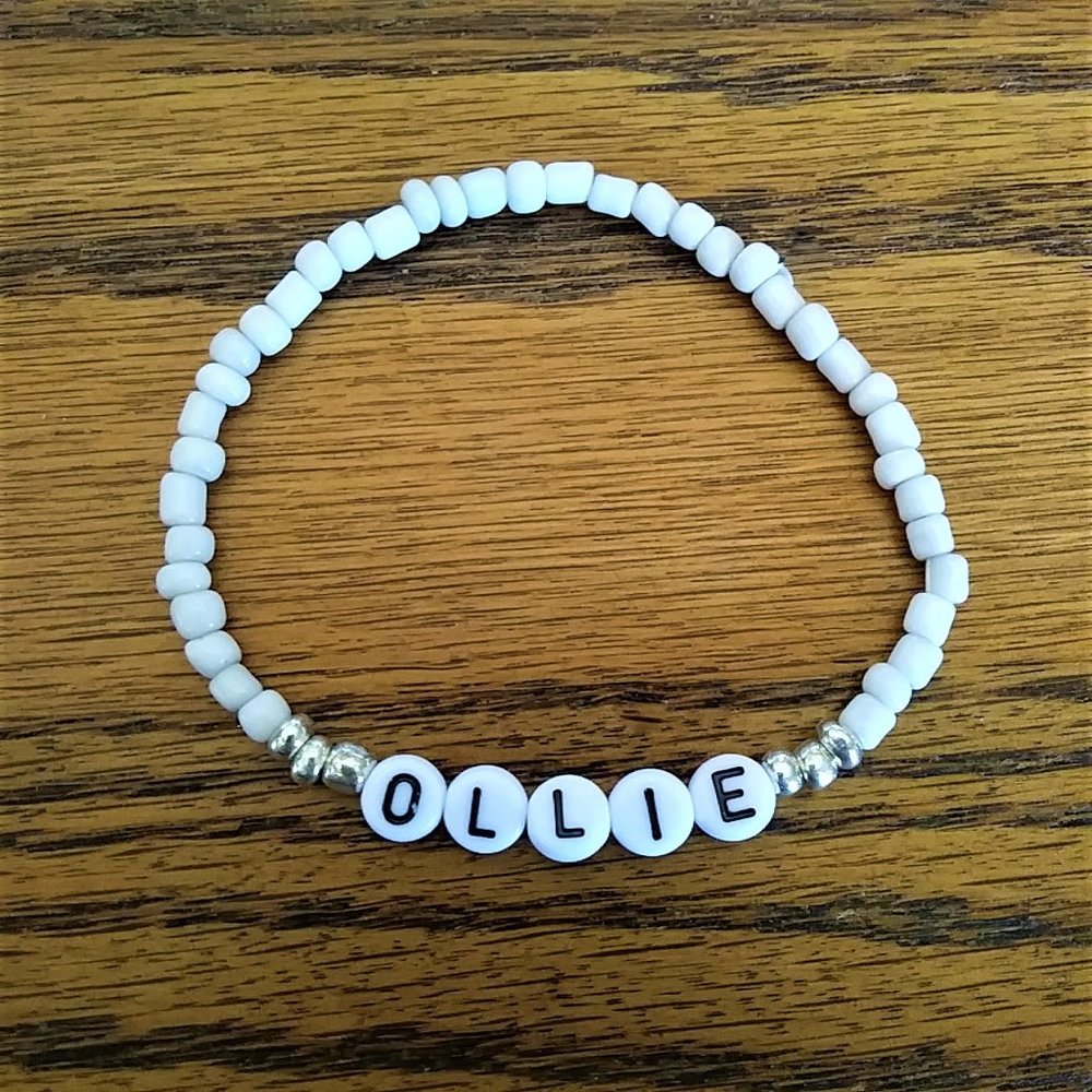 3/$49 New Personalized Beaded Name/Word Bracelets - Picture 6 of 6